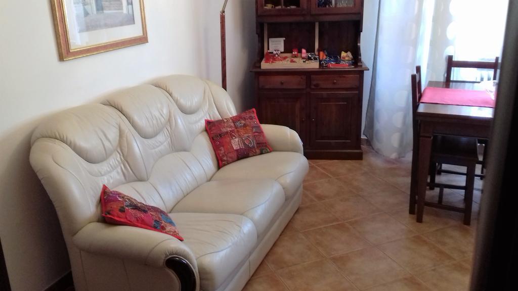 Appartamento Corallo Arona Εξωτερικό φωτογραφία